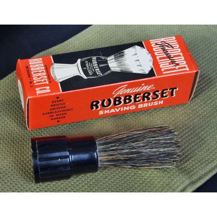 RUBBERSET SHAVING BRUSH ( BLAIREAU)